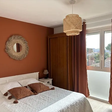 A - 4 Pers, Proche Marche, Balcon, Ascenseur, Equipements Bebe - Fr-1-738-13 Appartement *