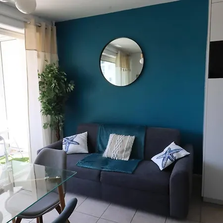 Appartement A - 4 Pers, Proche Marche, Balcon, Ascenseur, Equipements Bebe - Fr-1-738-13