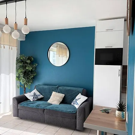 A - 4 Pers, Proche Marche, Balcon, Ascenseur, Equipements Bebe * Royan